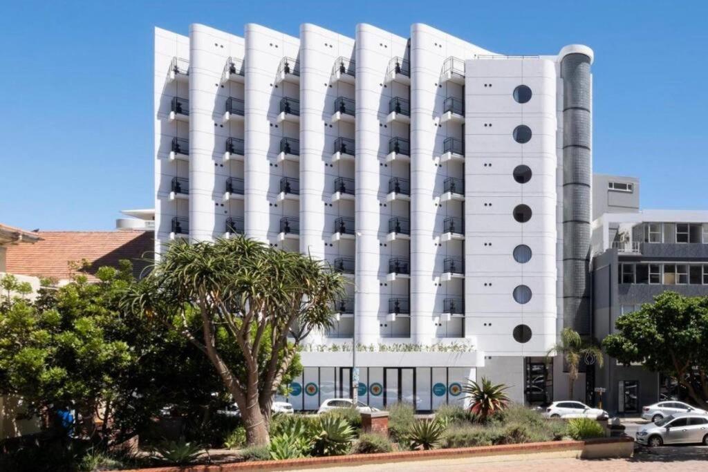 The Flamingo Sea View Apartment Cape Town